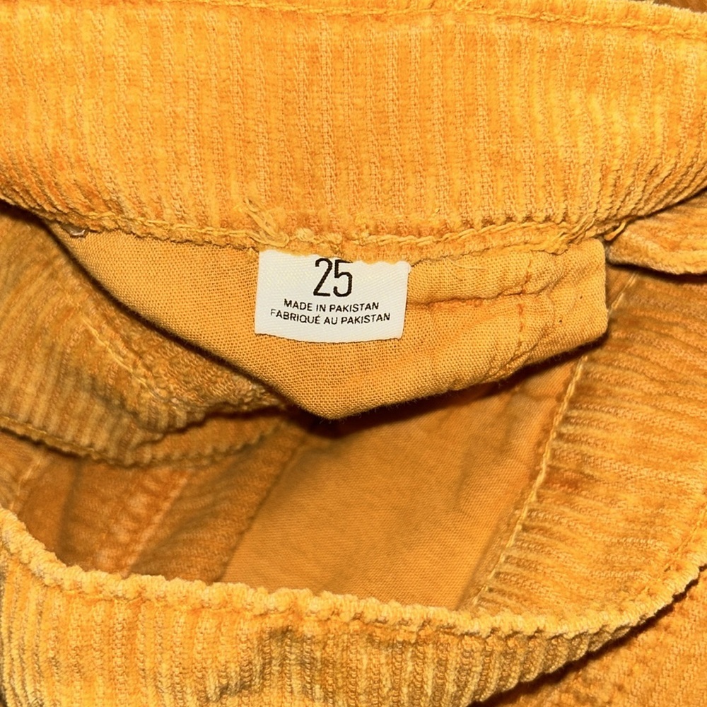 Urban Outfitters BDG Logan Corduroy Baggy Buckle Pant 15" Waist NWOT - Picture 7 of 11